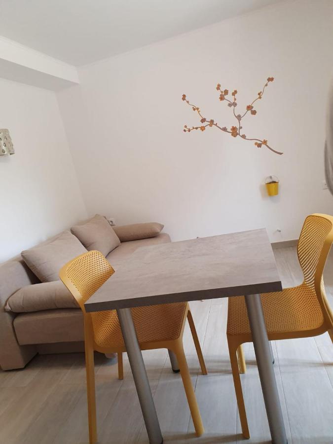 Apartman Mi 内里吉恩 外观 照片