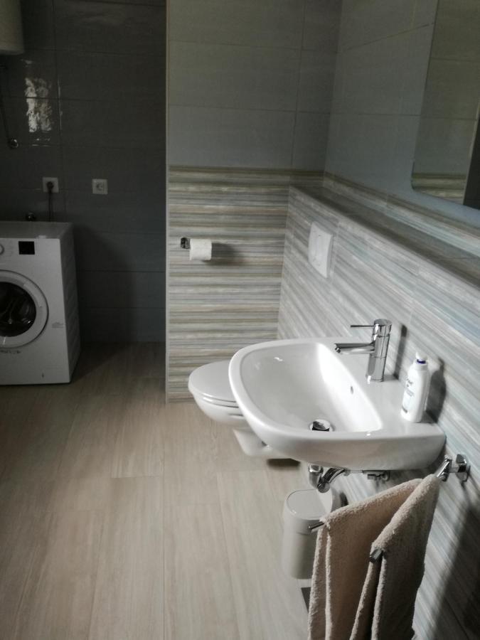 Apartman Mi 内里吉恩 外观 照片